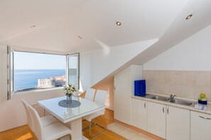 Dining - Apartment Bellissima vista (Dubrovnik)
