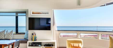 Téléviseur connecté, foyer