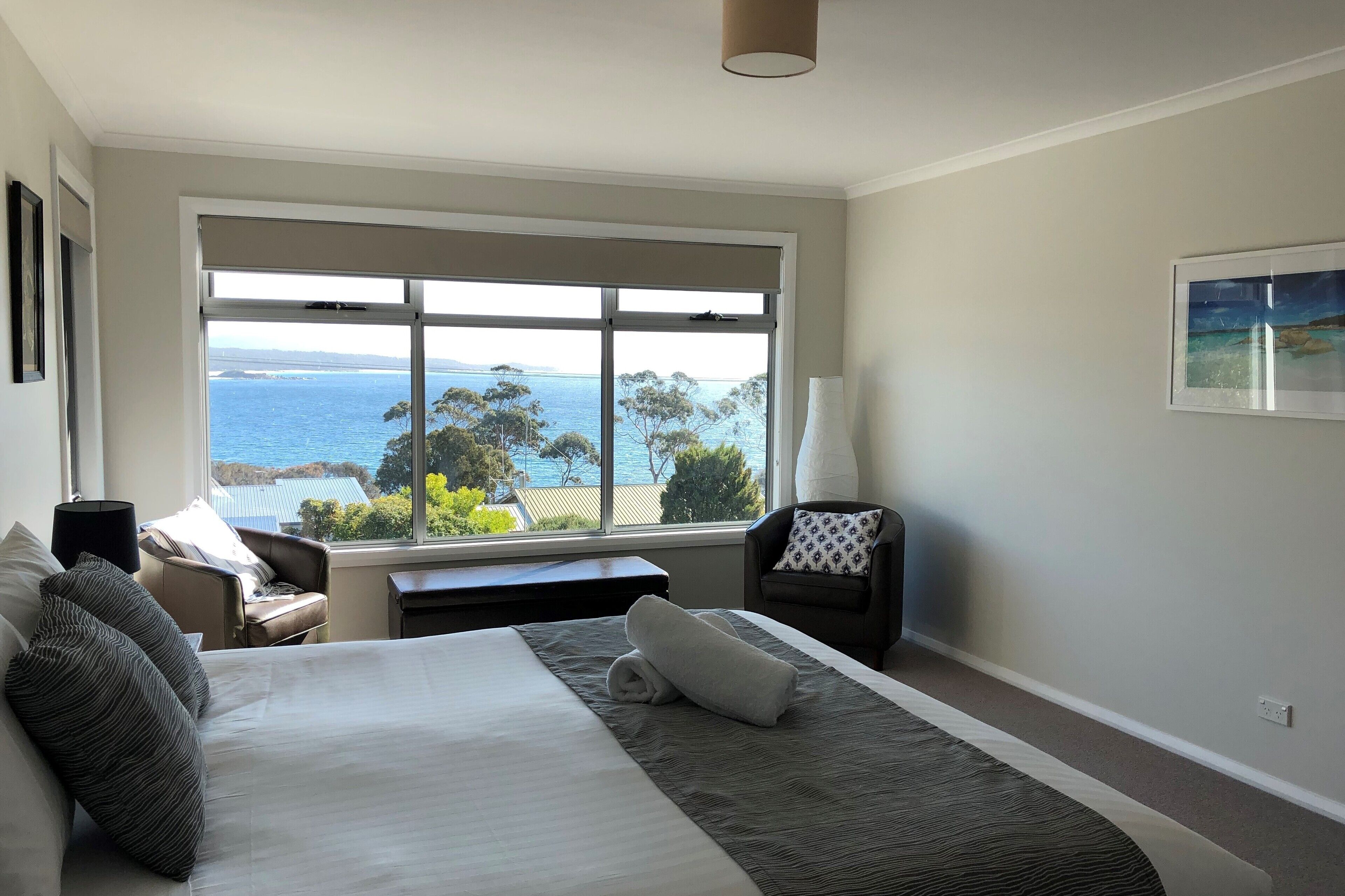 FIVE BEACHES BEACH HOUSE Bay of Fires — image 17