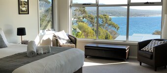 FIVE BEACHES BEACH HOUSE Bay of Fires