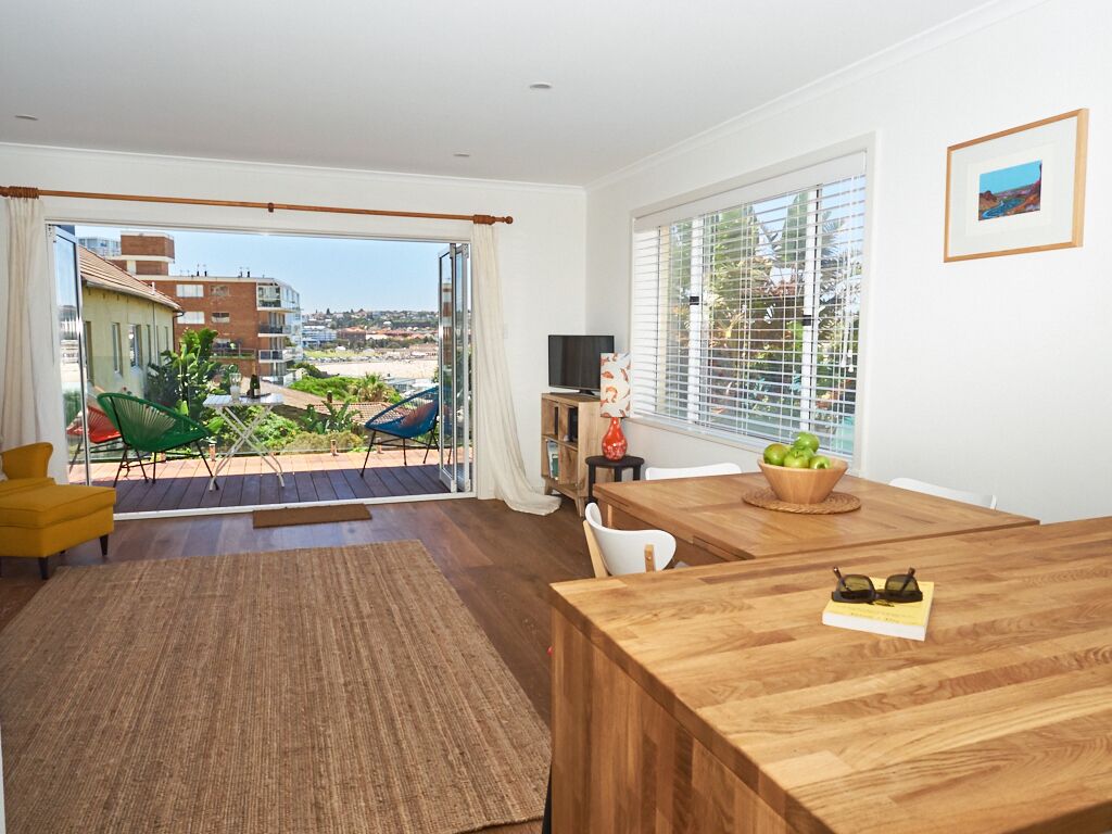 Stylish Tamarama Beachside                         — image 9