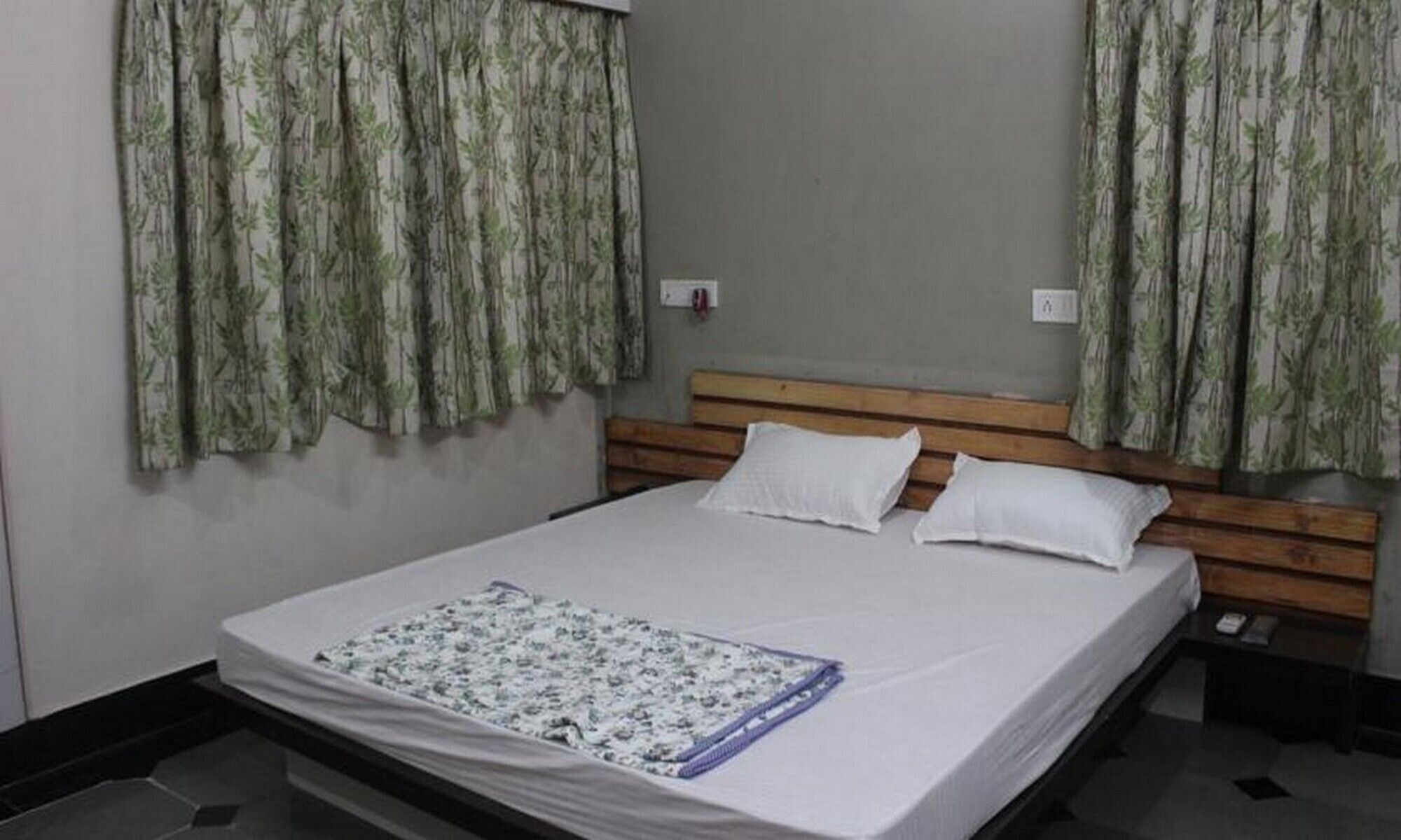 The Perch Winsome Room