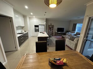 Interior - Queen Lizzy Townhouses | Modern 3BR Townhouse | Near CBD & Beaches (Woodville South)