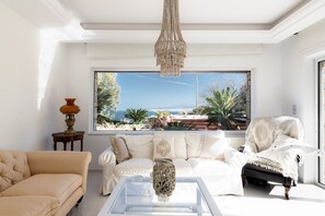 Smart TV, fireplace - Cretan BioSuites: Cretan house with stunning seaview (Heraklion)