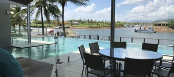 HARBOURSIDE LUXURY AT PORT HINCHINBROOK