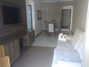 TV, aparelho de som