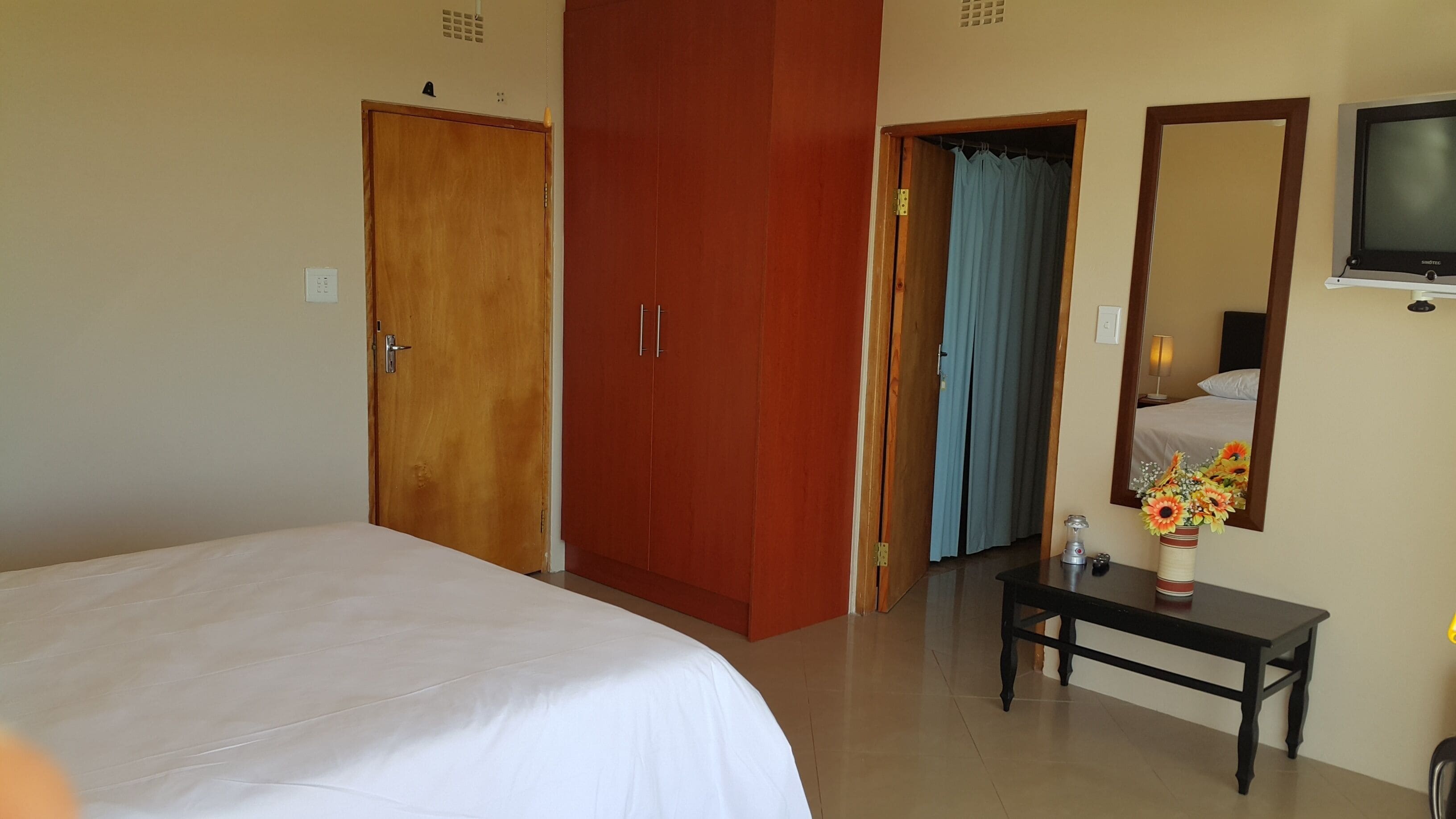 Whale Sights sea view end suite rooms