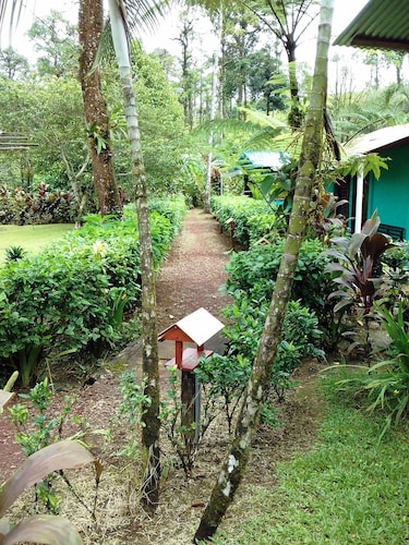 Come &  Feel Like At Home  With A Real Costa Rican Family!!