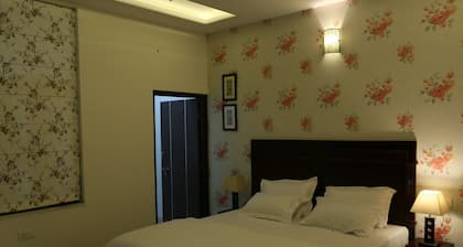 White tulips home stay