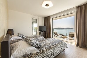 4 slaapkamers, een strijkplank/strijkijzer, wifi, beddengoed