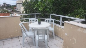 Outdoor dining - Excellent PENTHOUSE WITH POOL IN CANASVIEIRAS SC Brazil seasonal rental  (Florianópolis)