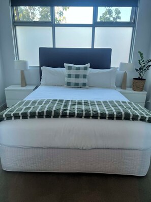 2 Schlafzimmer, Schreibtisch, Bügeleisen/Bügelbrett, kostenloses WLAN