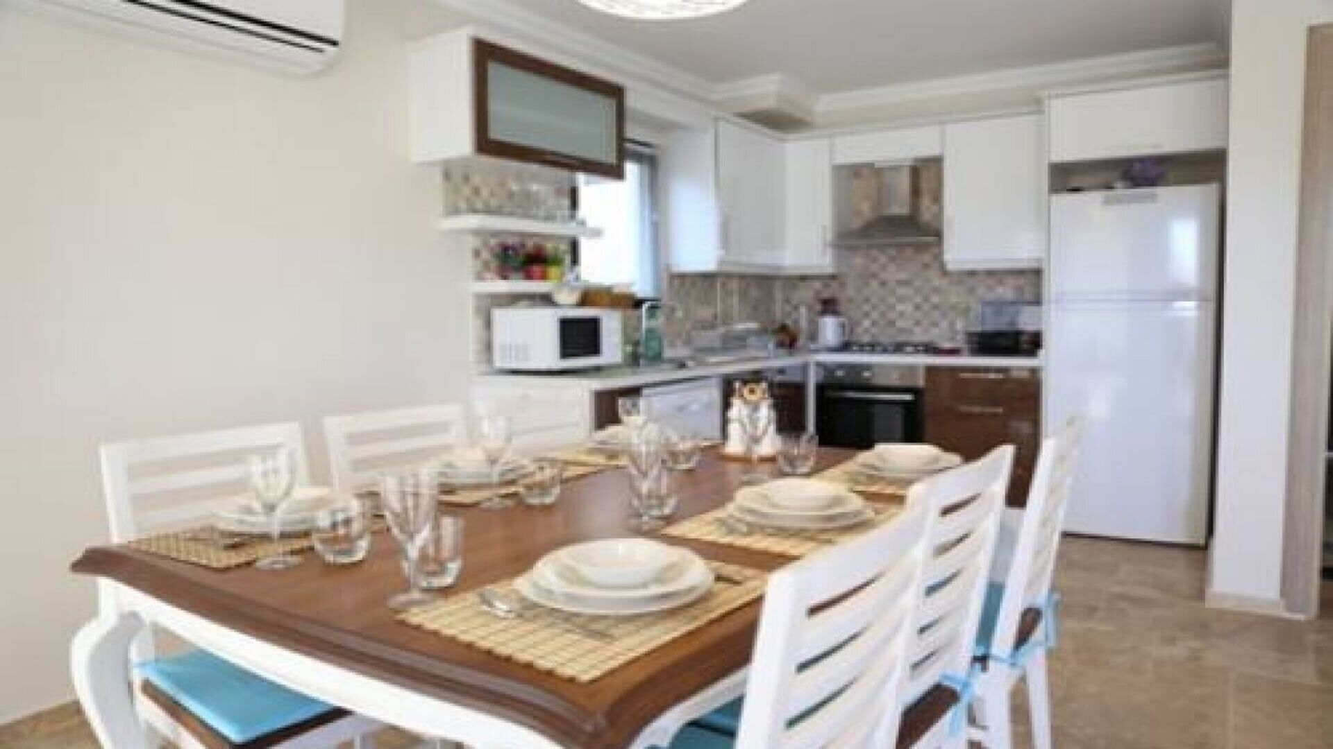 Harmony Villa North near the centre