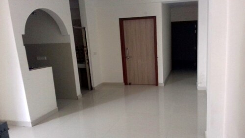 Home for long term stay in Delhi 