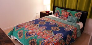 3 bedrooms, iron/ironing board, internet