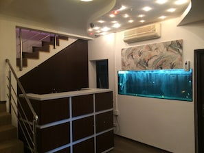 Lobby - ECONOMY DOUBLE ROOM WITH PRIVATE BATHROOM - ROOM NR 4 (București)