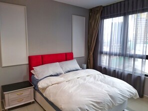 1 bedroom, in-room safe, iron/ironing board, WiFi