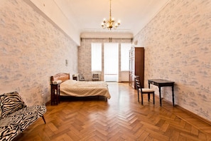 4 chambres, fer et planche Ă repasser, accĂšs Internet, draps fournis