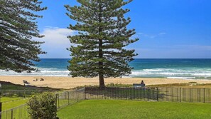 Beach - Marese 1 - Groundfloor Beachfront Unit (Avoca)
