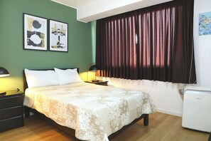 2 camere, una cassaforte in camera, una scrivania, insonorizzazione