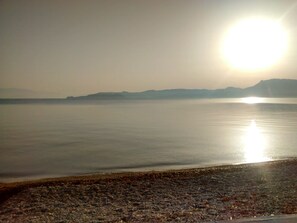 Solsenger og strandhåndklær