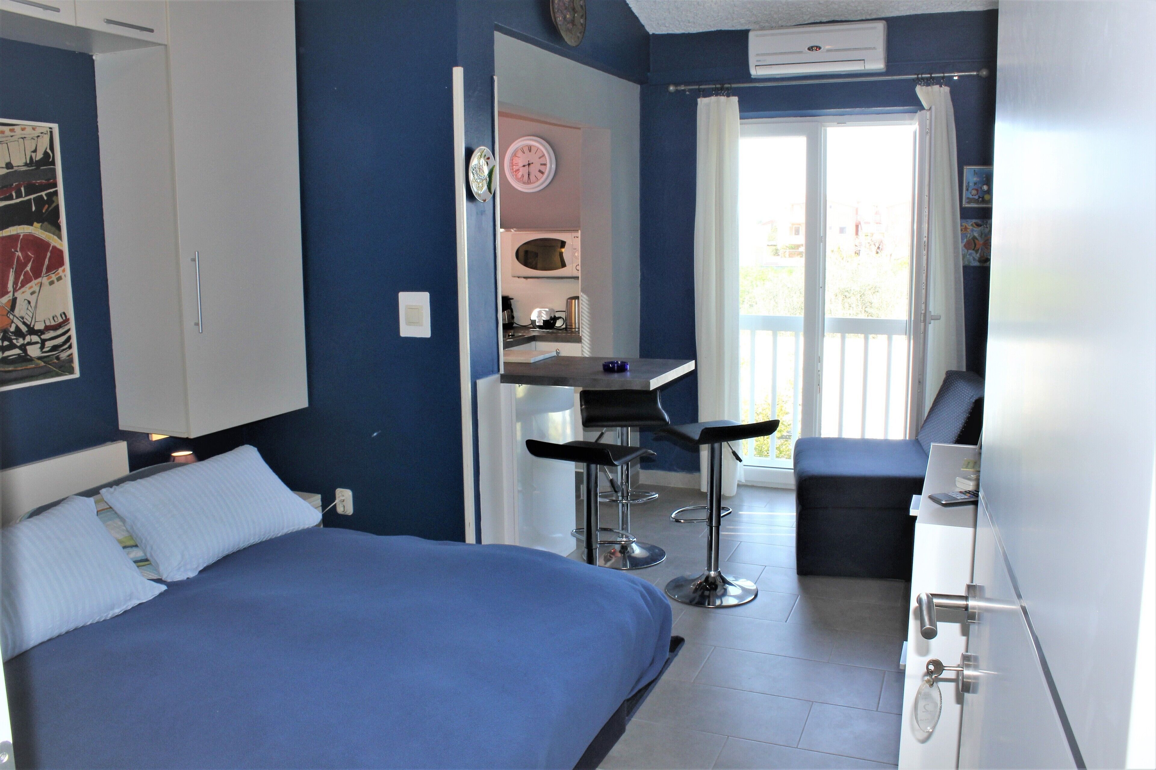 1 bedroom, Internet, bed sheets