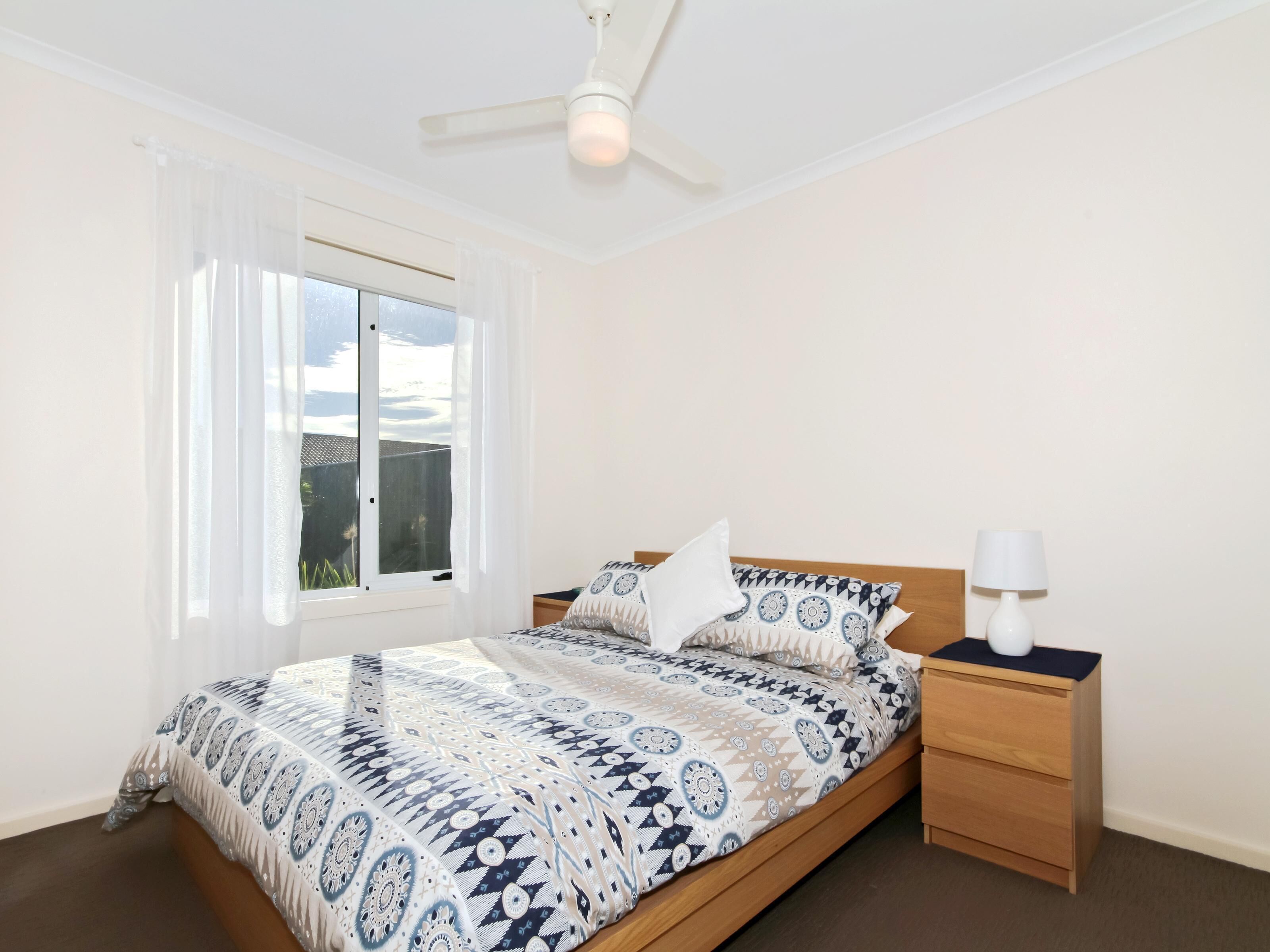 Sunset at Snapper Point ~ Aldinga Beach - Modern Coastal Beauty with Large Balcony and Sea Views — image 12