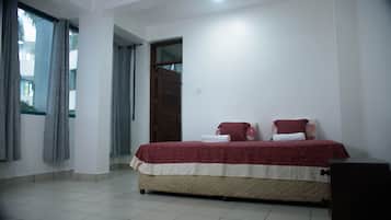 1 bedroom, iron/ironing board, free WiFi, bed sheets