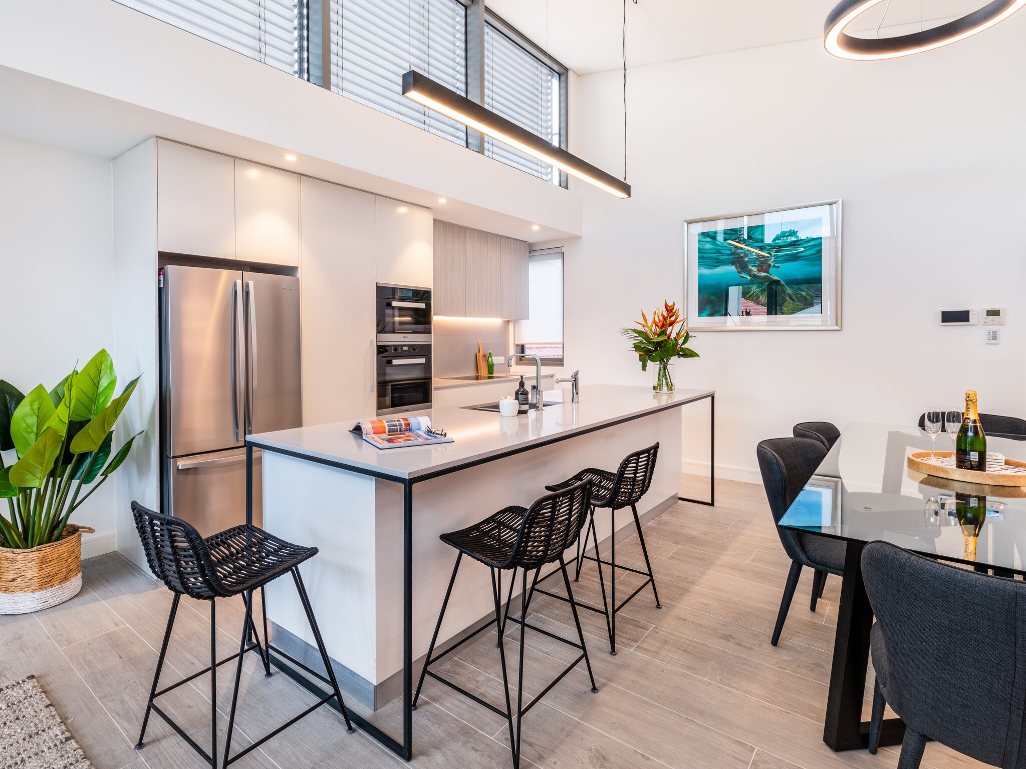 Premium Beachside apartment living in Coogee- E7 — image 5