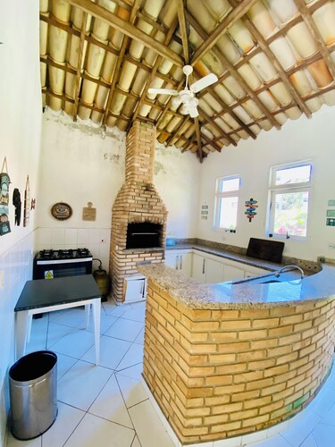 Beautiful house for season Bertioga