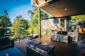 Terrace/patio - BELLINGEN CONVERTED CHURCH on the river (Fernmount via Bellingen)