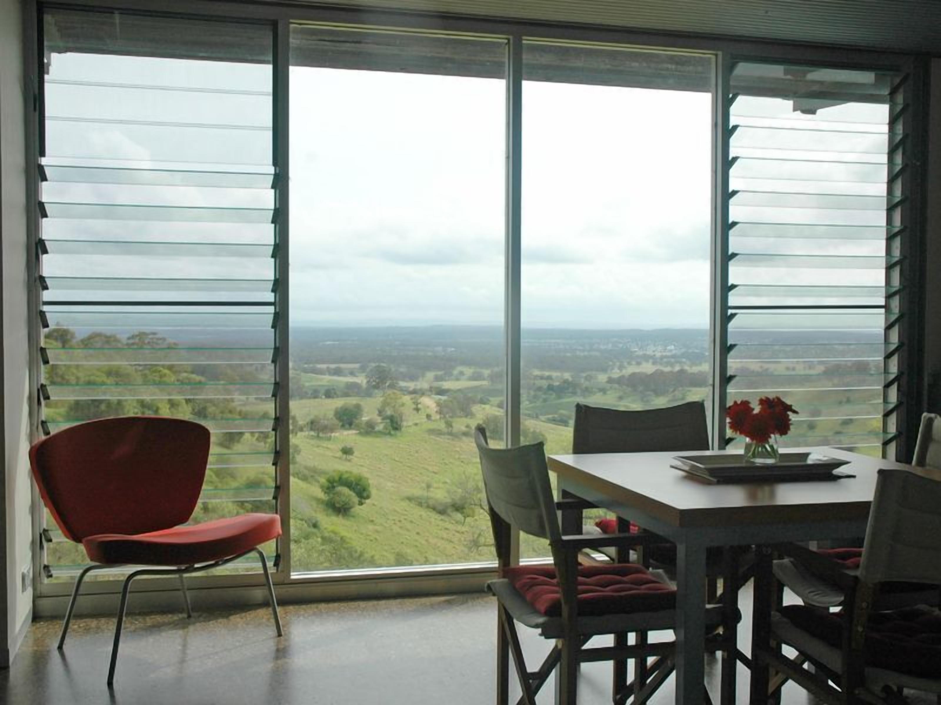 Mount View Lodges - Hunter Valley - 3 Bed — image 5