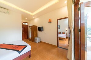 2 bedrooms, desk, free WiFi
