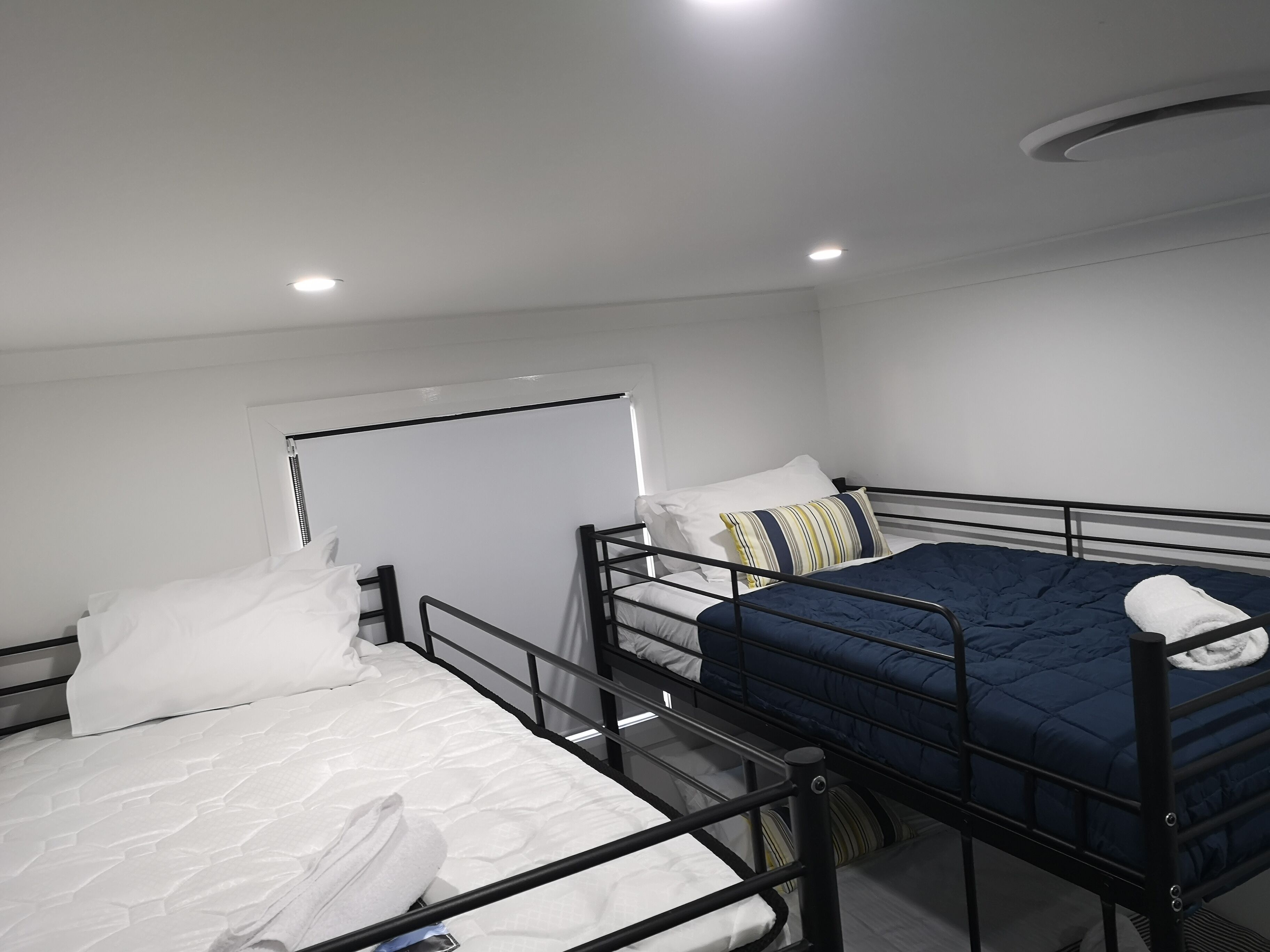 Jindabyne Apartment New and Close to Amenities — image 23