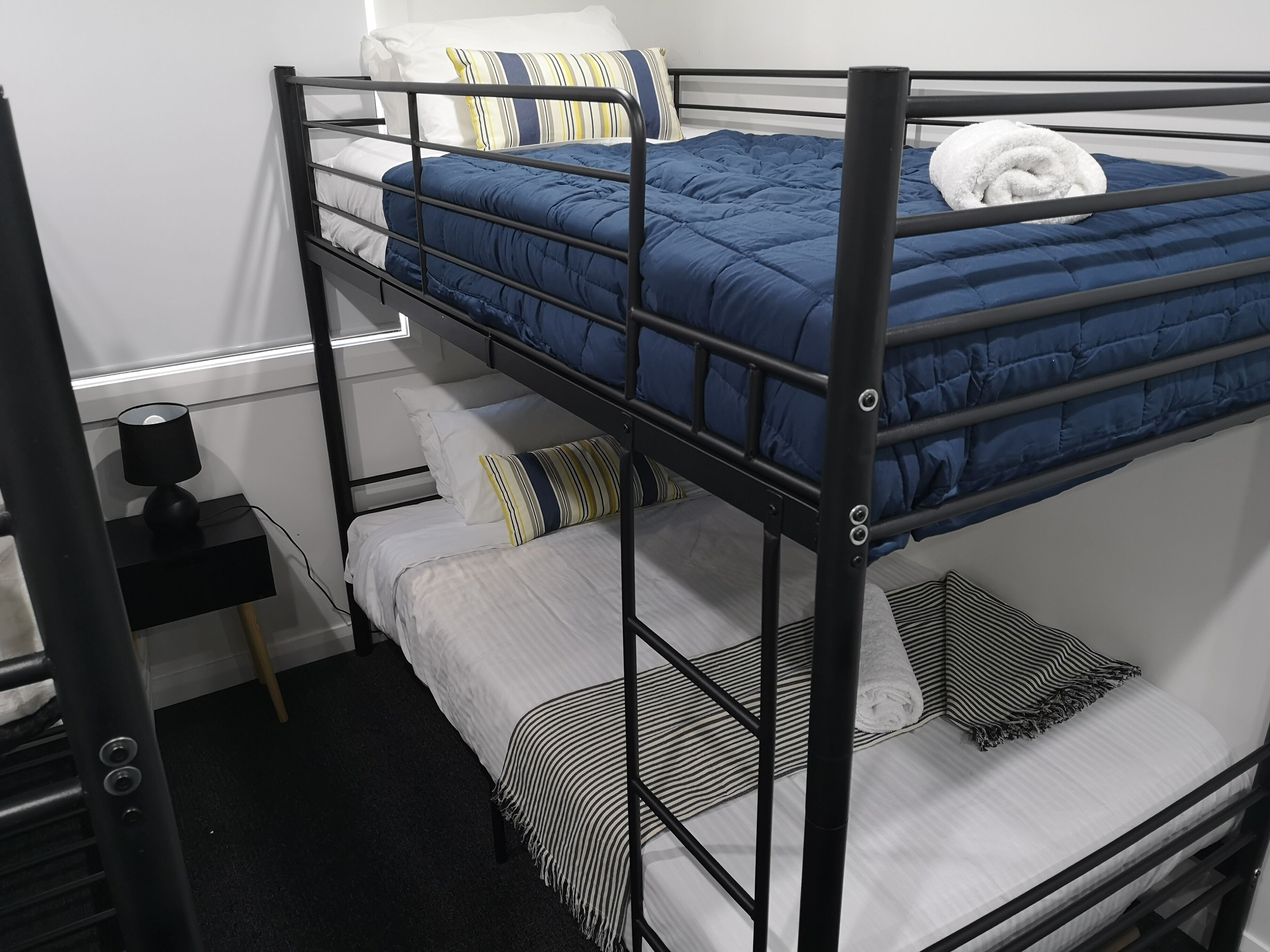 Jindabyne Apartment New and Close to Amenities — image 21