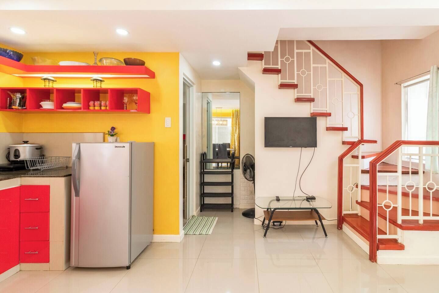 Entire Home, 3 Bedrooms, 2 CR, Amenity Pool for a fee.