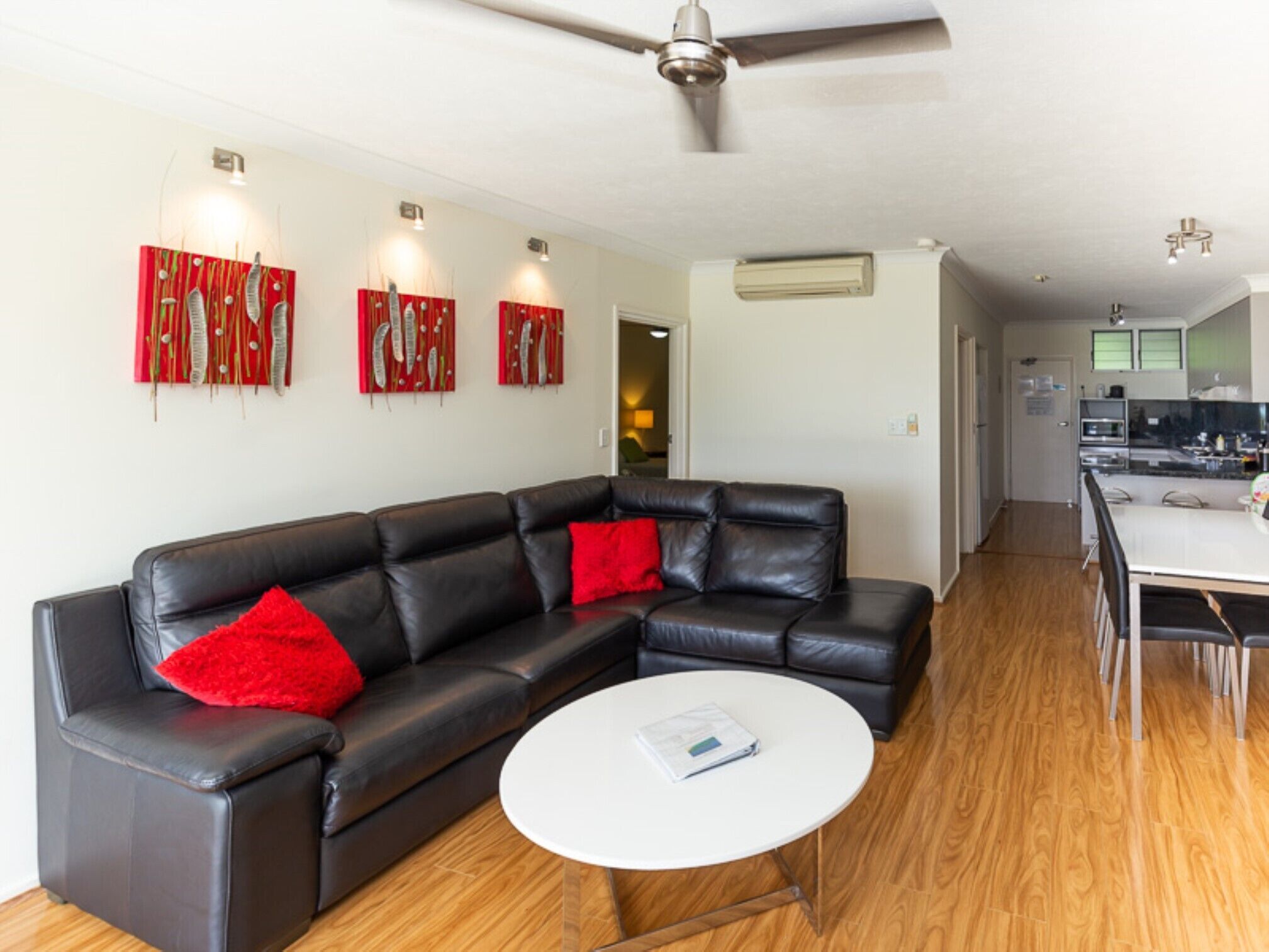 Poinciana 008 - Hamilton Island