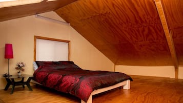 1 bedroom, iron/ironing board, bed sheets