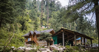 Lato The Huts River Touch Guesthouse