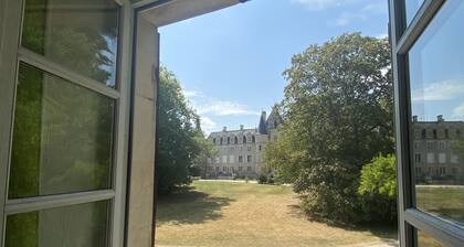 Maison confortable de 4 lits dans le parc du château 