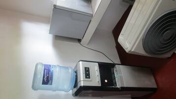 7 bedrooms, iron/ironing board, WiFi, bed sheets
