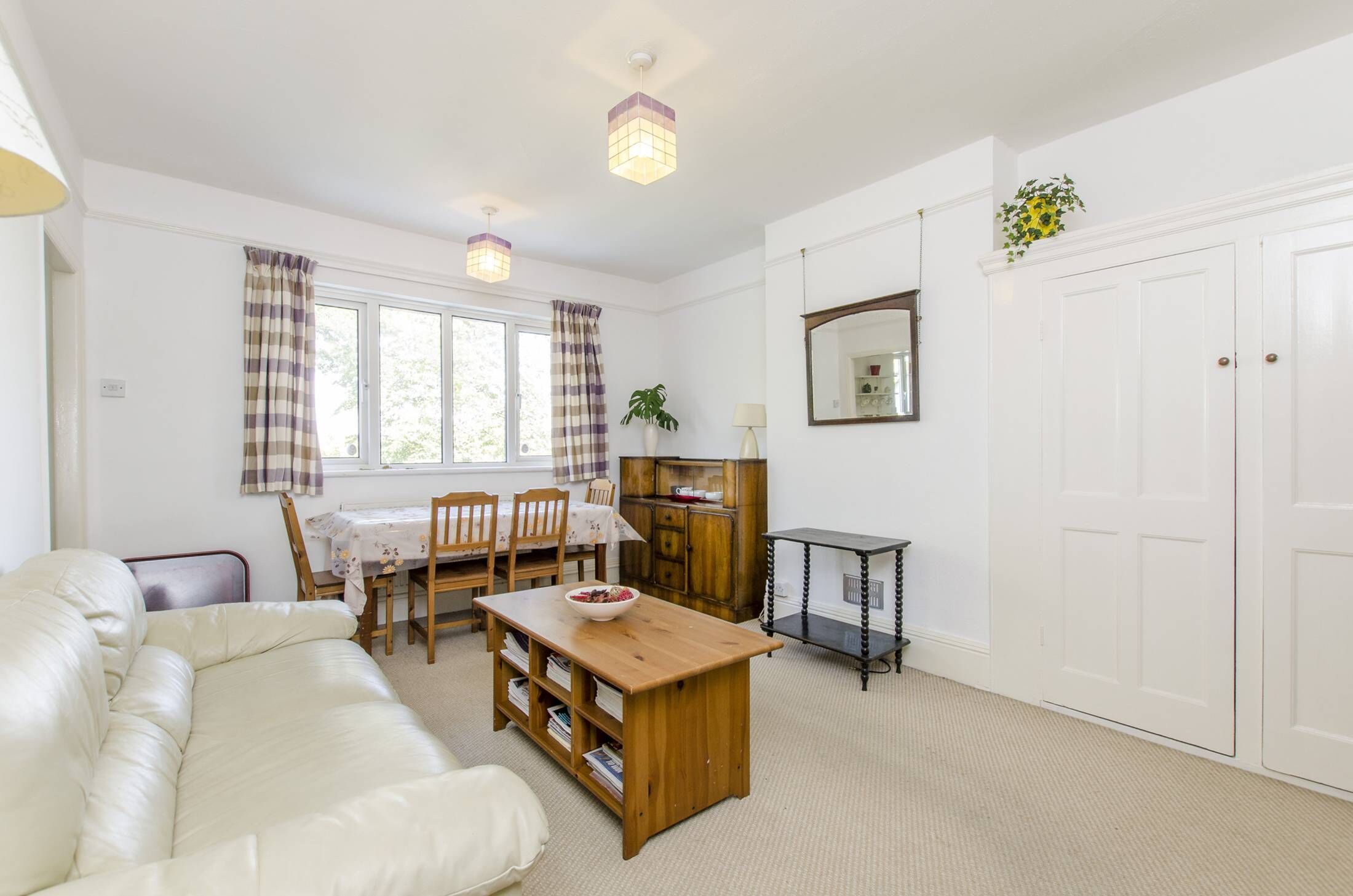 81a Lynton Road Acton London 