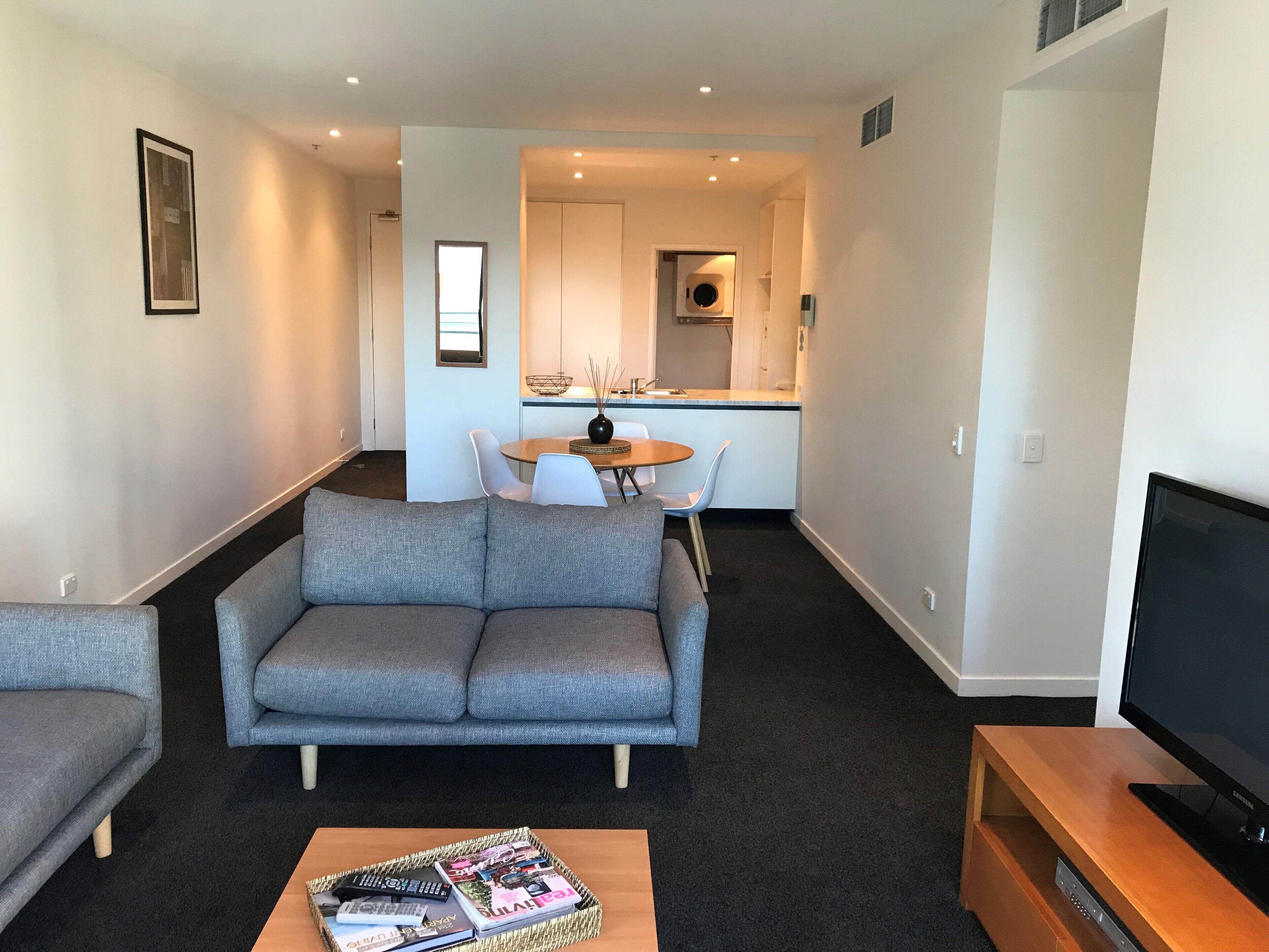 Clarendon Towers - 2 bedroom apartment