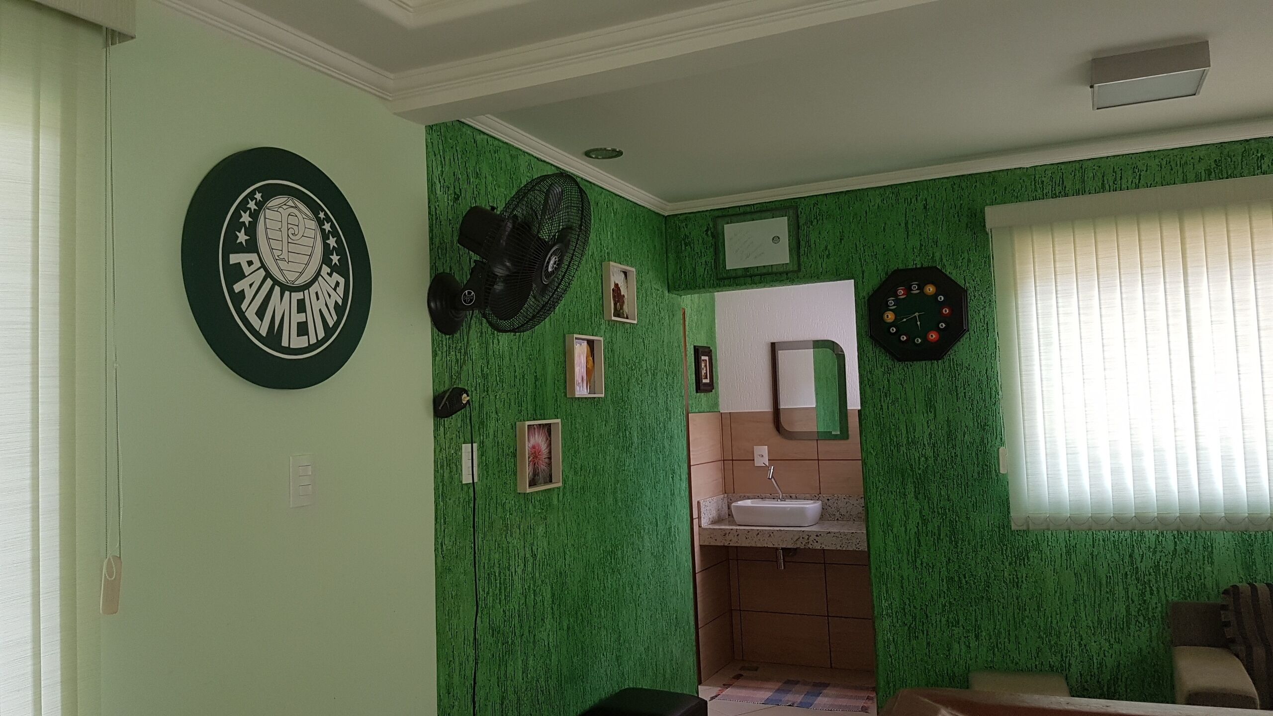 THE RIGHT PLACE TO REST TO NATURE