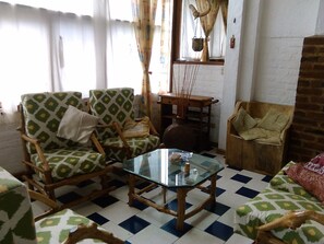 Interior - Green House beautiful lodging house in Sua  close Atacames, Esmeraldas, Ecuador (Súa)