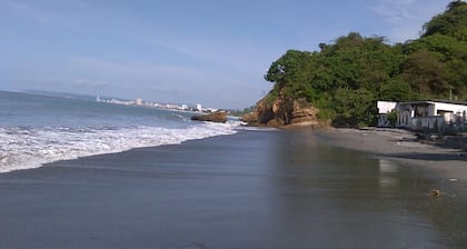 Green House beautiful lodging house in Sua close Atacames, Esmeraldas, Ecuador
