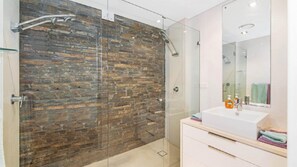 Bathtub