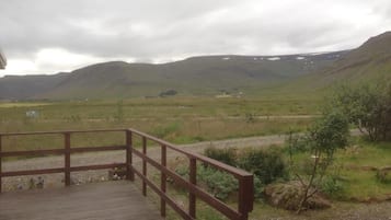 Casa de campo, 2 habitaciones, sauna (Sólvellir 1, 2 houses) | Terraza o patio