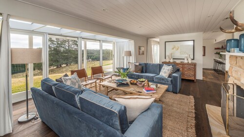 Milton Park Villa 2 stylish & renovated in the historic Milton Park