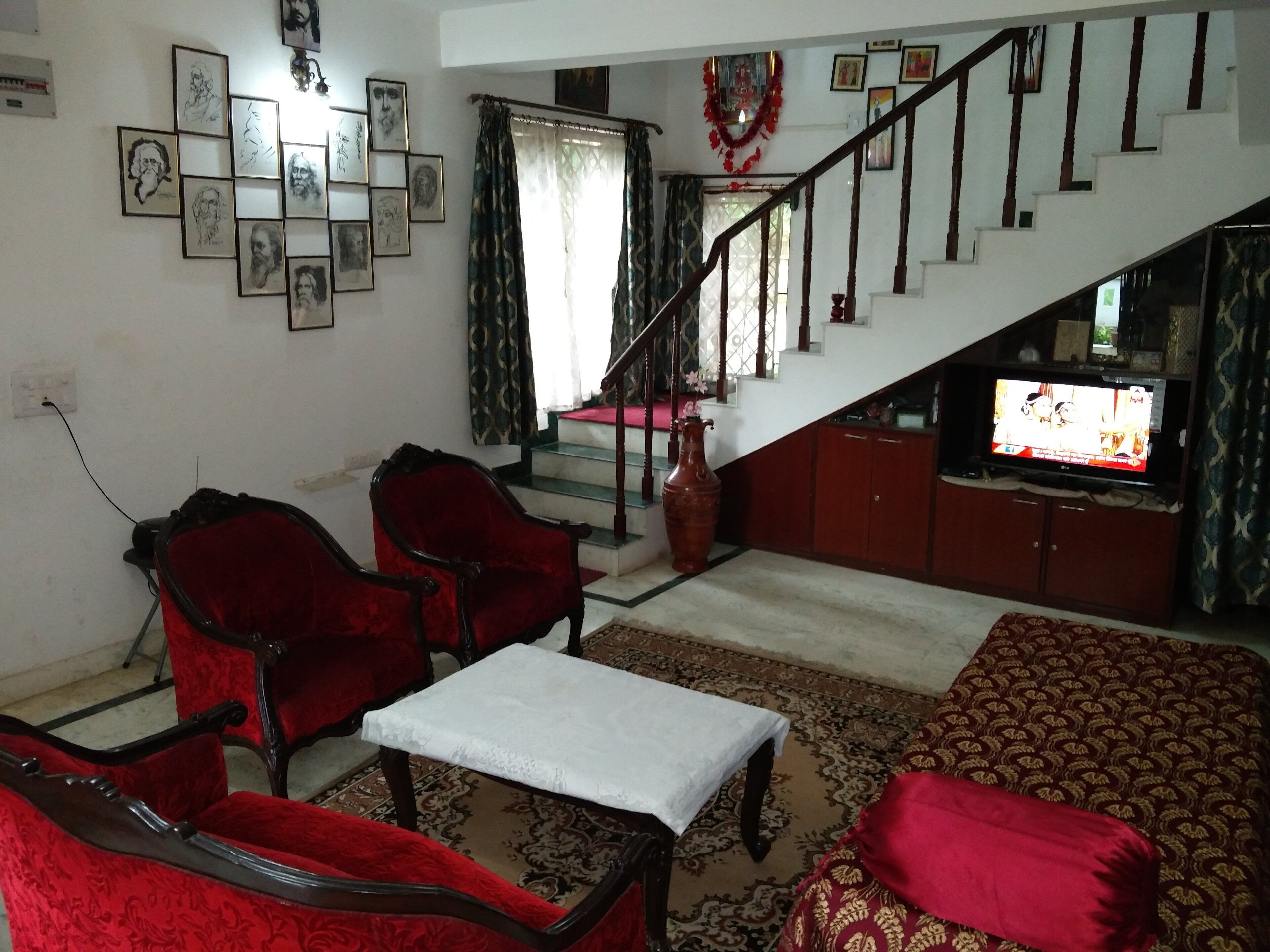 Relax In Tagore’s Santiniketan